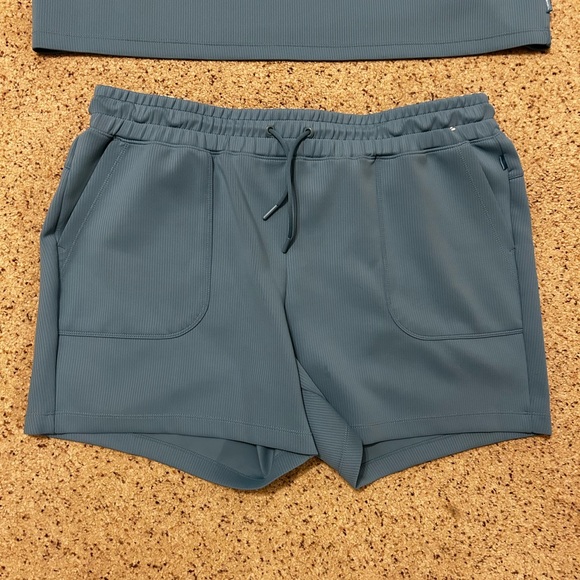 Mondetta Matching Set - Picture 5 of 5